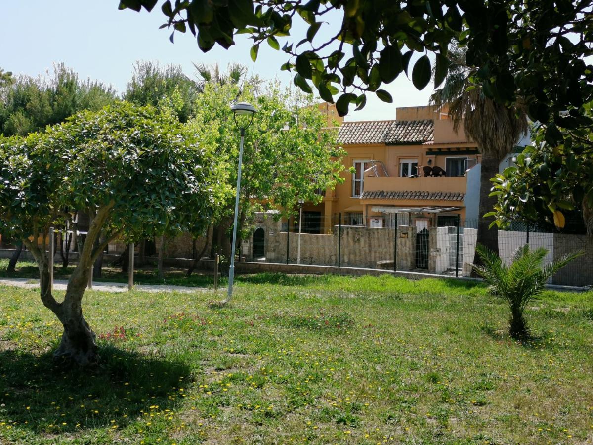 טריפה Casa Adosada Con Jardin מראה חיצוני תמונה